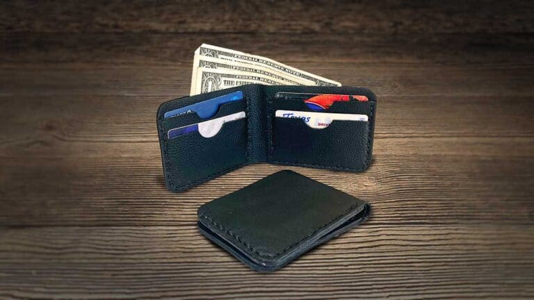 Drag Knife Wallet